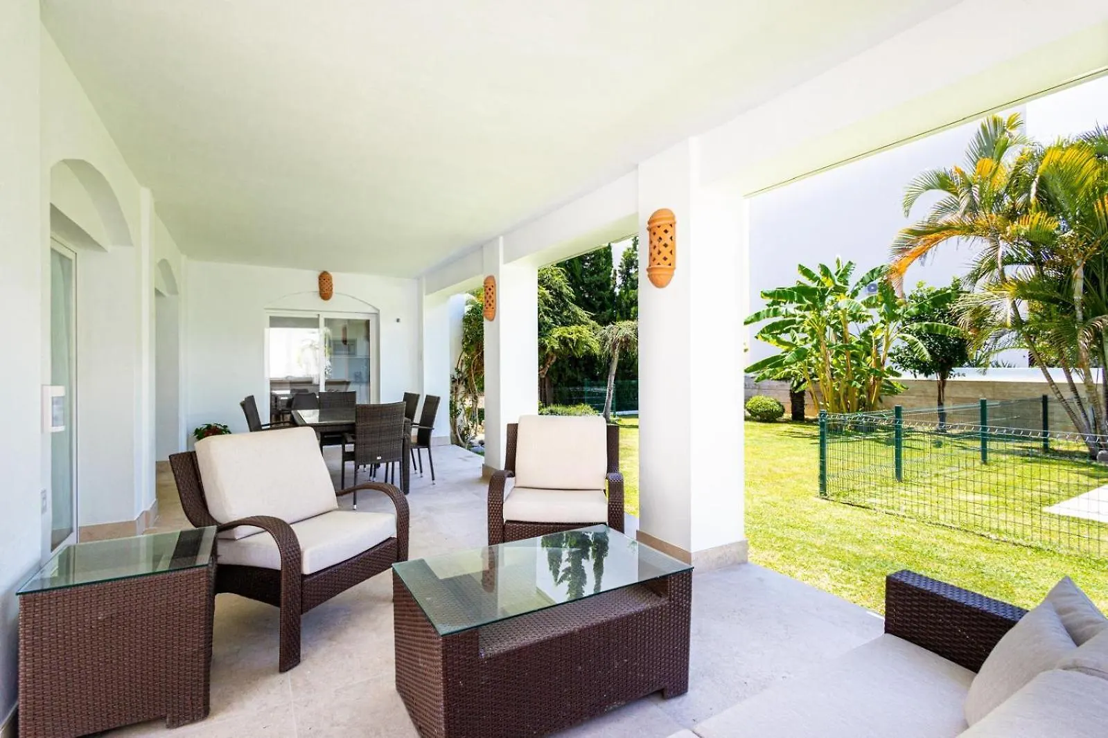 Villa In The Center Next To The Sea Marbella