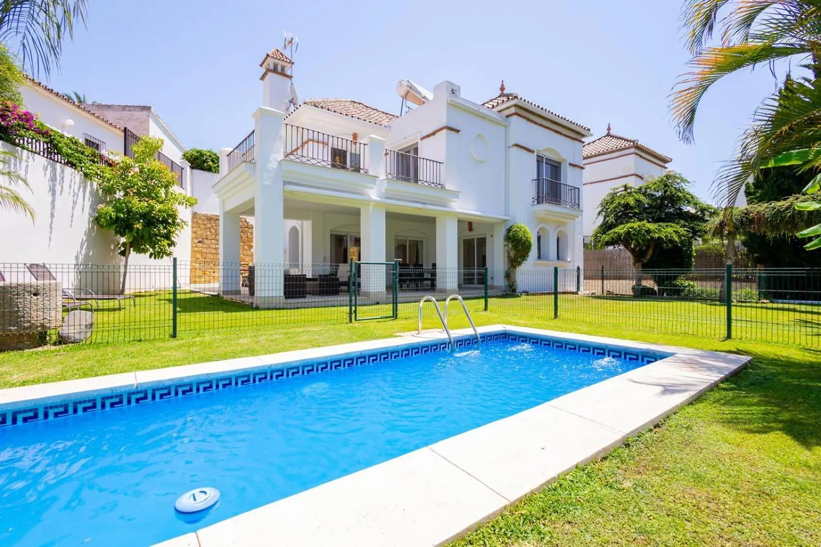 Villa In The Center Next To The Sea Marbella Hiszpania